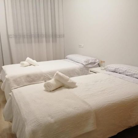 Apartamento La Muralla II Baena Ngoại thất bức ảnh
