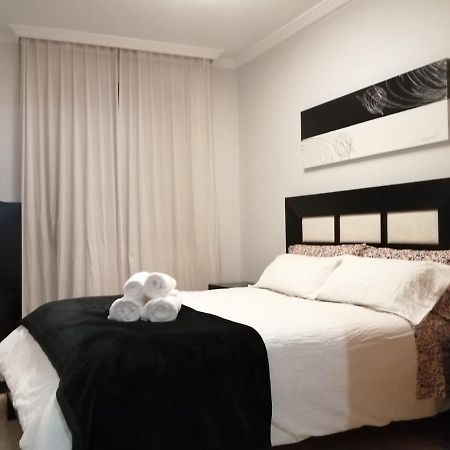 Apartamento La Muralla II Baena Ngoại thất bức ảnh