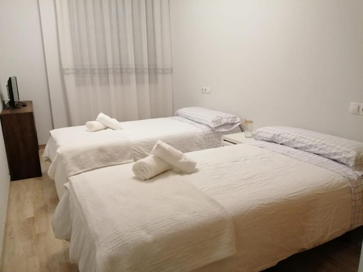 Apartamento La Muralla II Baena Ngoại thất bức ảnh