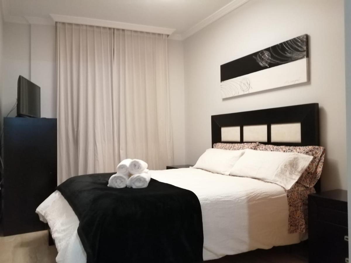 Apartamento La Muralla II Baena Ngoại thất bức ảnh